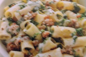Rigatoni W/Spinach and Sausage
